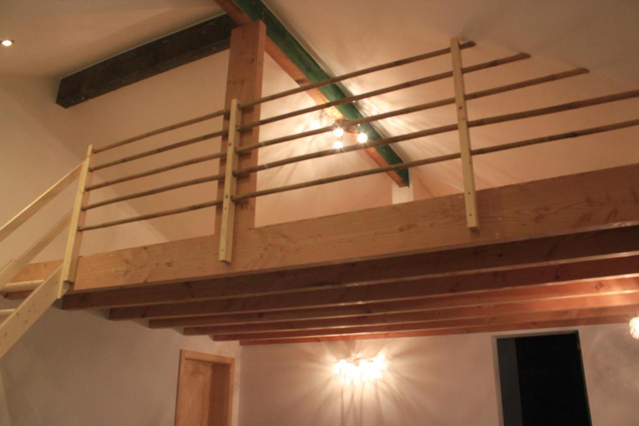 Maison Neuve En Bois Pres De Pairy Daisa Brugelette Exteriér fotografie