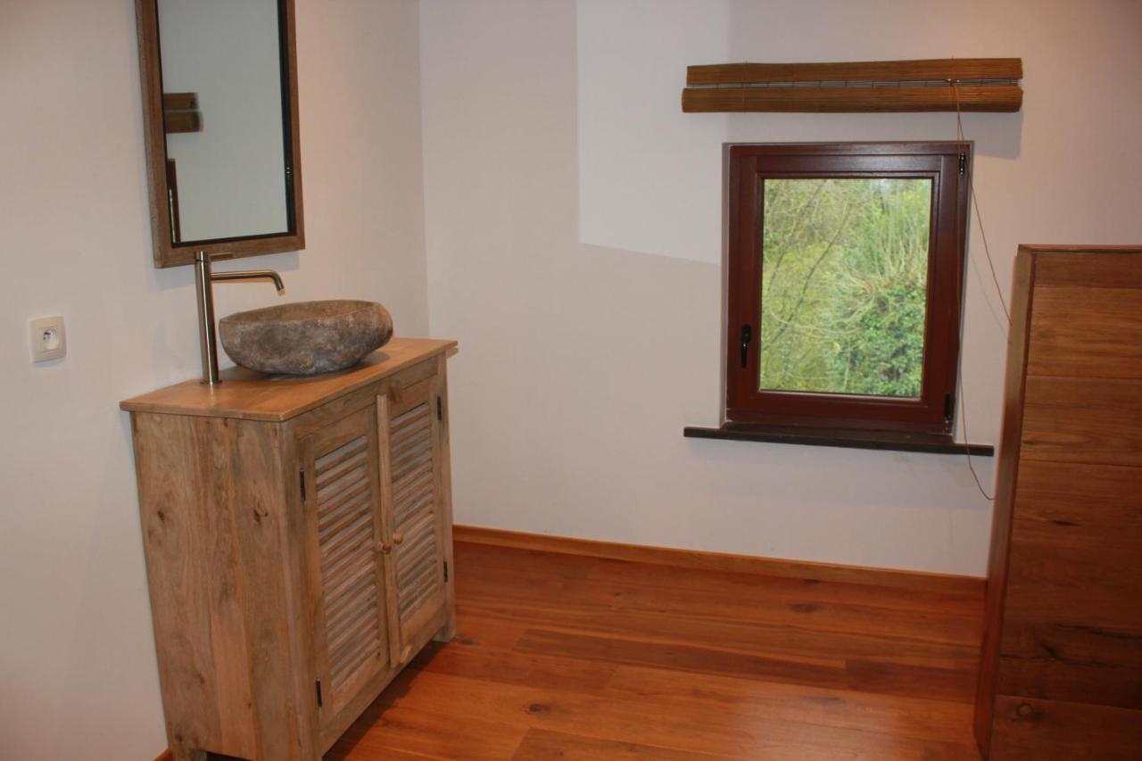 Maison Neuve En Bois Pres De Pairy Daisa Brugelette Exteriér fotografie
